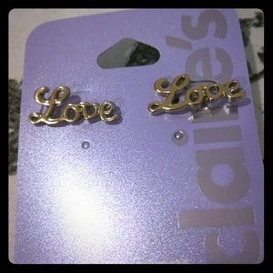 (FREE*)LOVE earrings