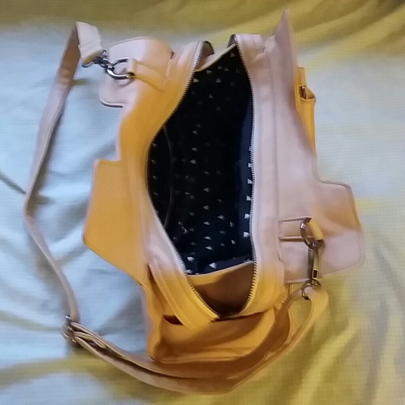 Street Level Handbag - Picture 4 of 4