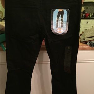 Low Rise- boot cut black Dickies pants