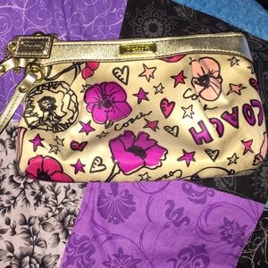 Coach Poppy Flower Petal Print Wristlet