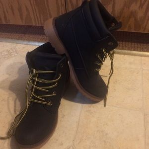 Black Boots