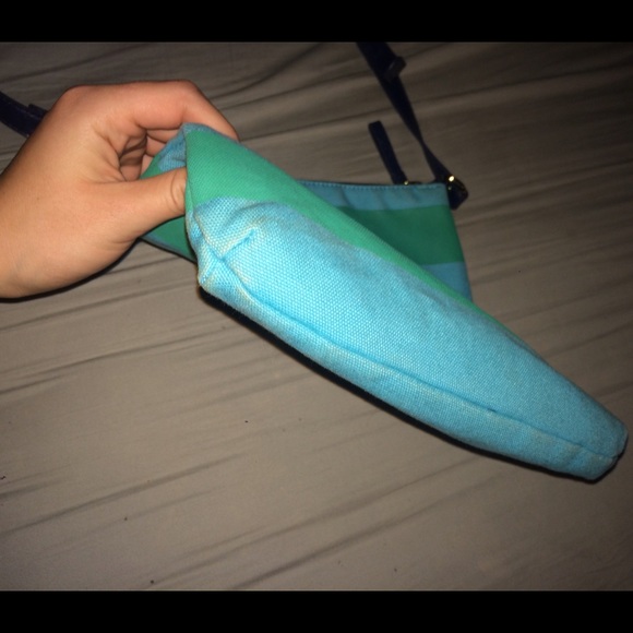 Tommy Hilfiger satchel - Picture 4 of 4