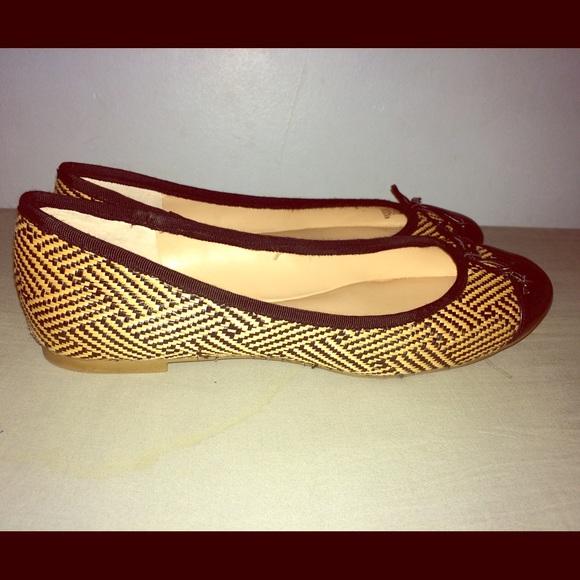 Banana Republic flats