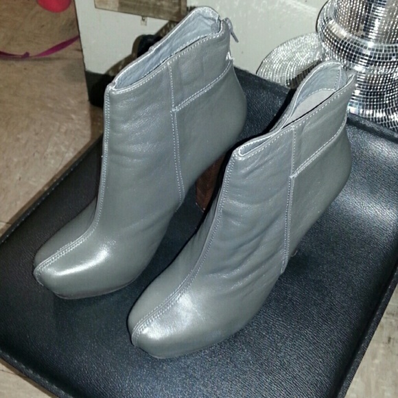 Booties - Picture 3 of 3