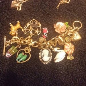 AUTHENTIC juicy charm bracelet w/ charms