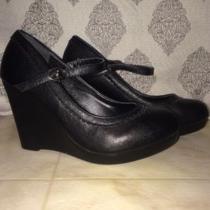 Mary Jane Wedges NWOT
