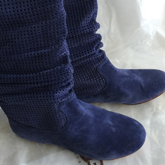 UGG purple leather boot - Picture 2 of 4