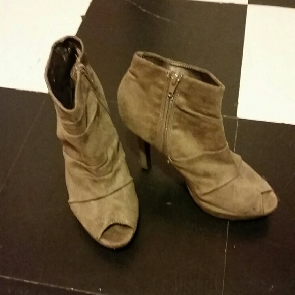 Booties - Picture 3 of 3