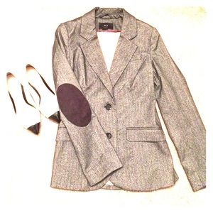 Grey blazer