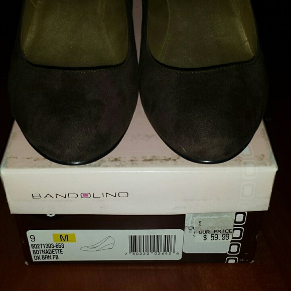 Dark brown suede heels - Picture 2 of 4