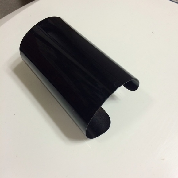 Saboskirt Black Arm Cuff