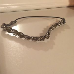 Aerie headband