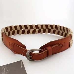 Anthropologie Linea Pelle belt, size small, NWT