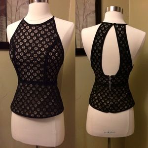❌SOLD❌High Neck Lace Top w/ Keyhole Back