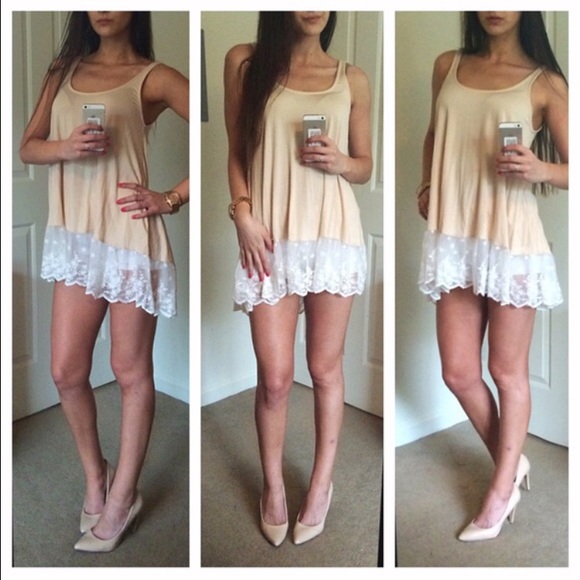 Last One! Beige Tank with Lace Trim • M - Picture 2 of 3