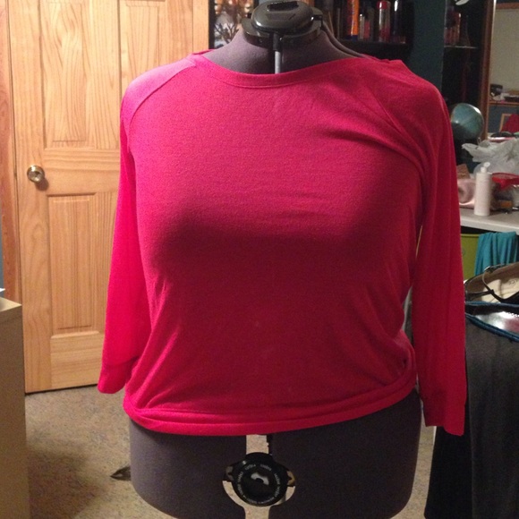 Pink 3-quarter length sleeve shirt