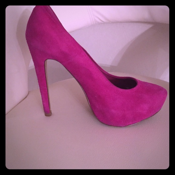Jessica Simpson pink suede high hells - Picture 1 of 2