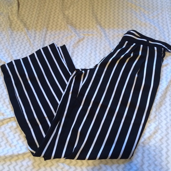Forever 21 Pants - Forever 21 pants