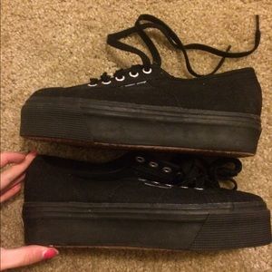 Superga Sneakers