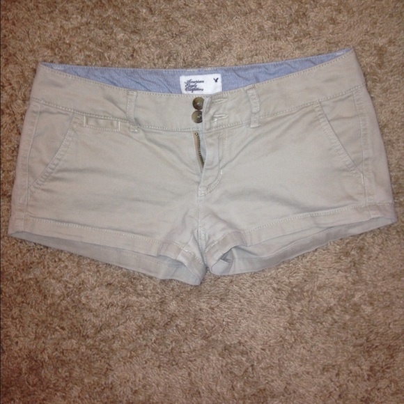 American Eagle Khaki colored shorts