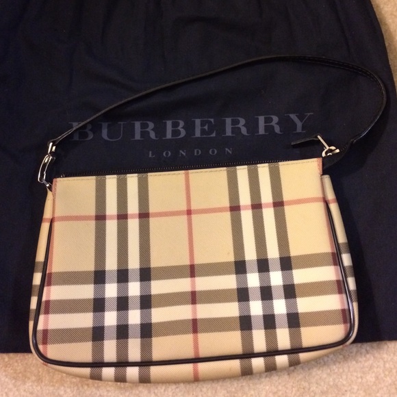 Burberry purse