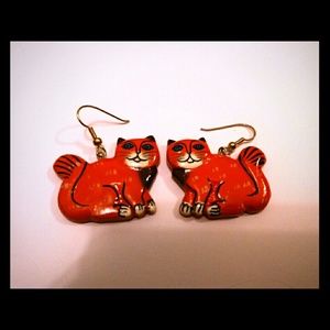 Cat earrings