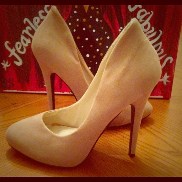 Timeless Suede Pumps