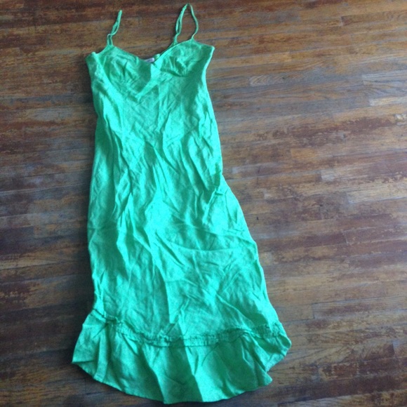 Line green maxi dress