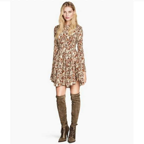 H&M Beautiful patterened dress