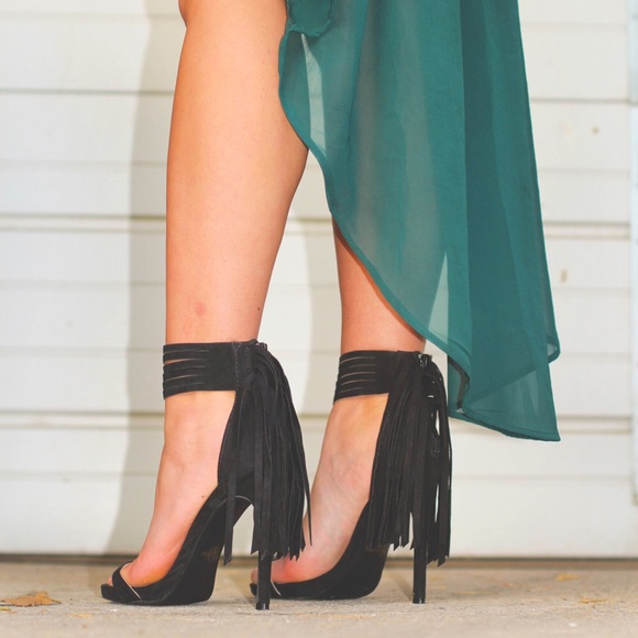 Charlotte Russe Shoes - ❗️24HR SALE❗️Charlotte Russe black fringe heels 8
