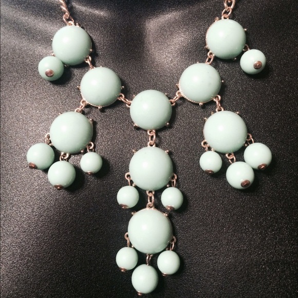 Jewelry - Statement Necklace