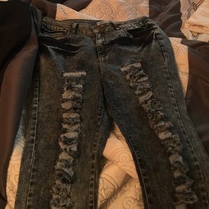 Cut up style jeans & camo sheer top