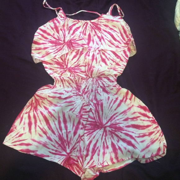 Pink toe dye romper