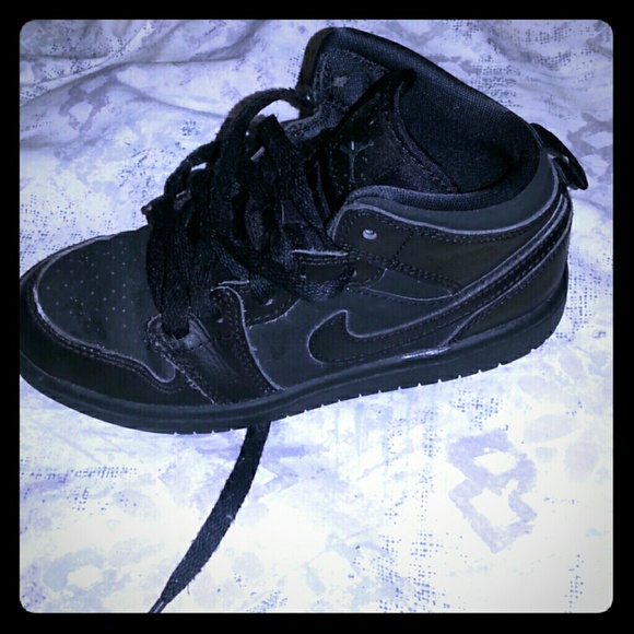 Boys jordans