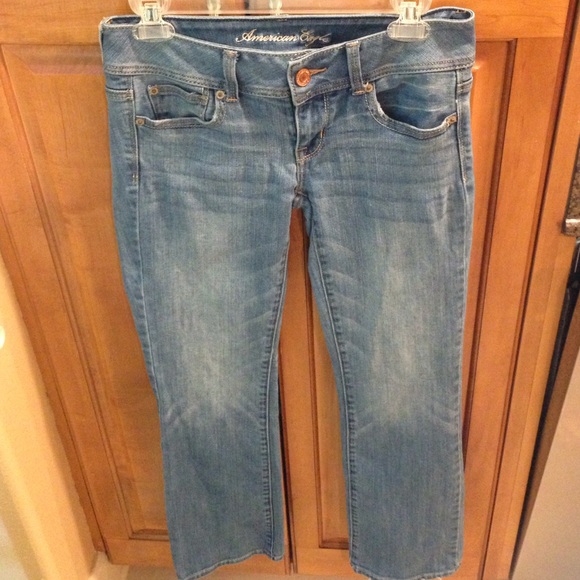 🌷American Eagle Jean. Size 2 Short.