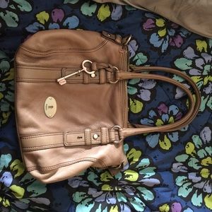 AUTHENTIC Taupe fossil purse! VERY gently used.