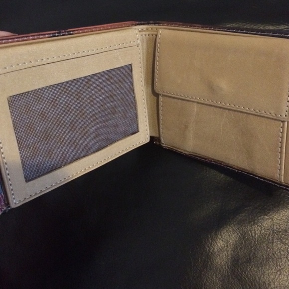 Wallet - Picture 3 of 3