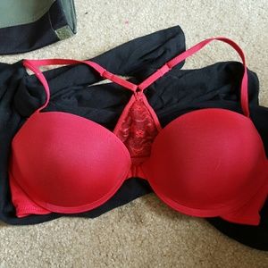 Red and black bra bundle!