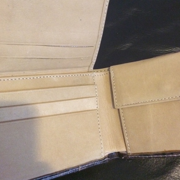 Wallet - Picture 3 of 4