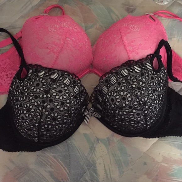 VS bra bundle