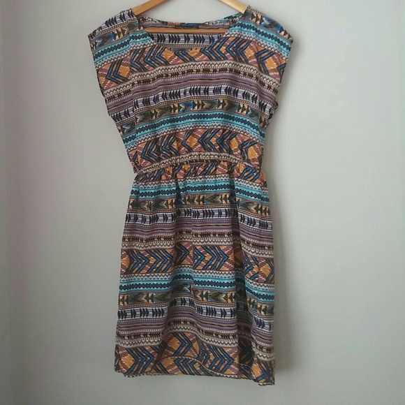 SOLD Tribal print dress - Picture 2 of 2