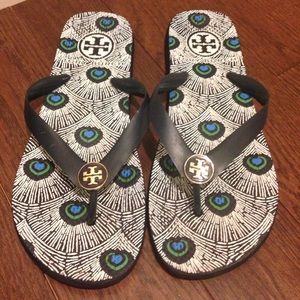 Tory burch flip flops