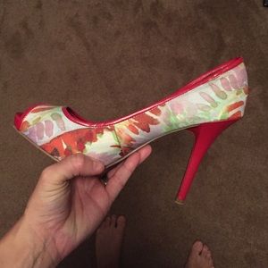 Nine West multi colored heels