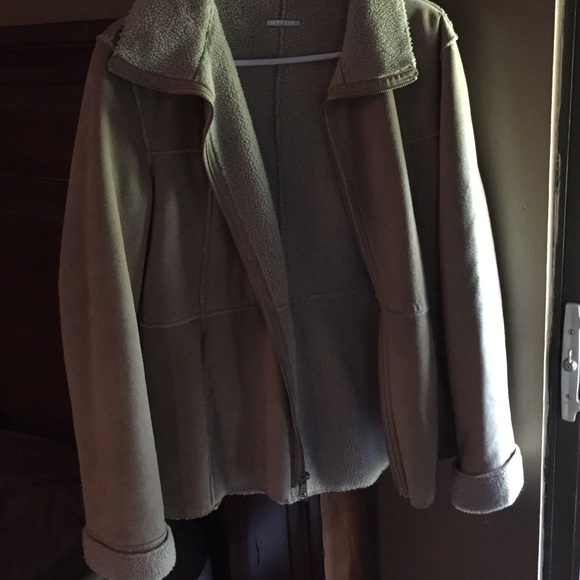 Guess jacket - Picture 1 of 3