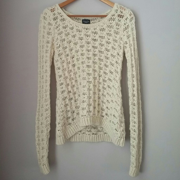 SOLD AEO sweater - Picture 2 of 3