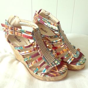 Mudd Boho Wedges size 8.5
