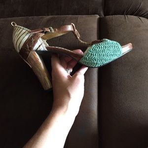 Naughty monkey heels