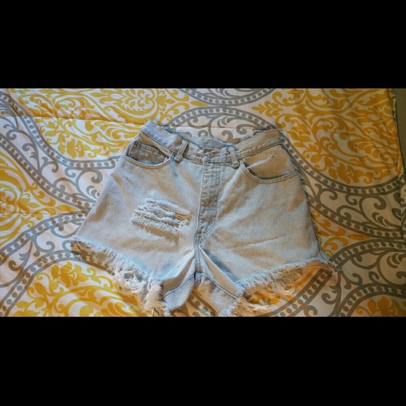 High wasted shorts