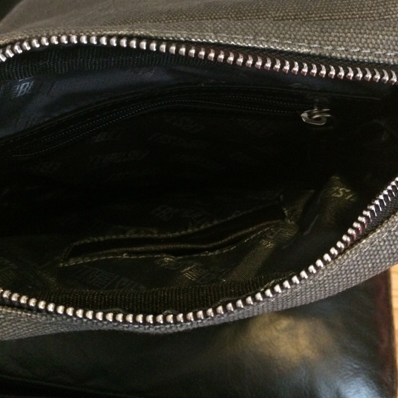 Messenger bag - Picture 2 of 3