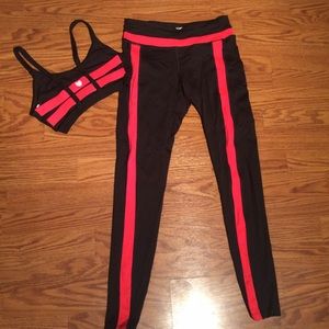 Forever 21 sports bra and leggings set